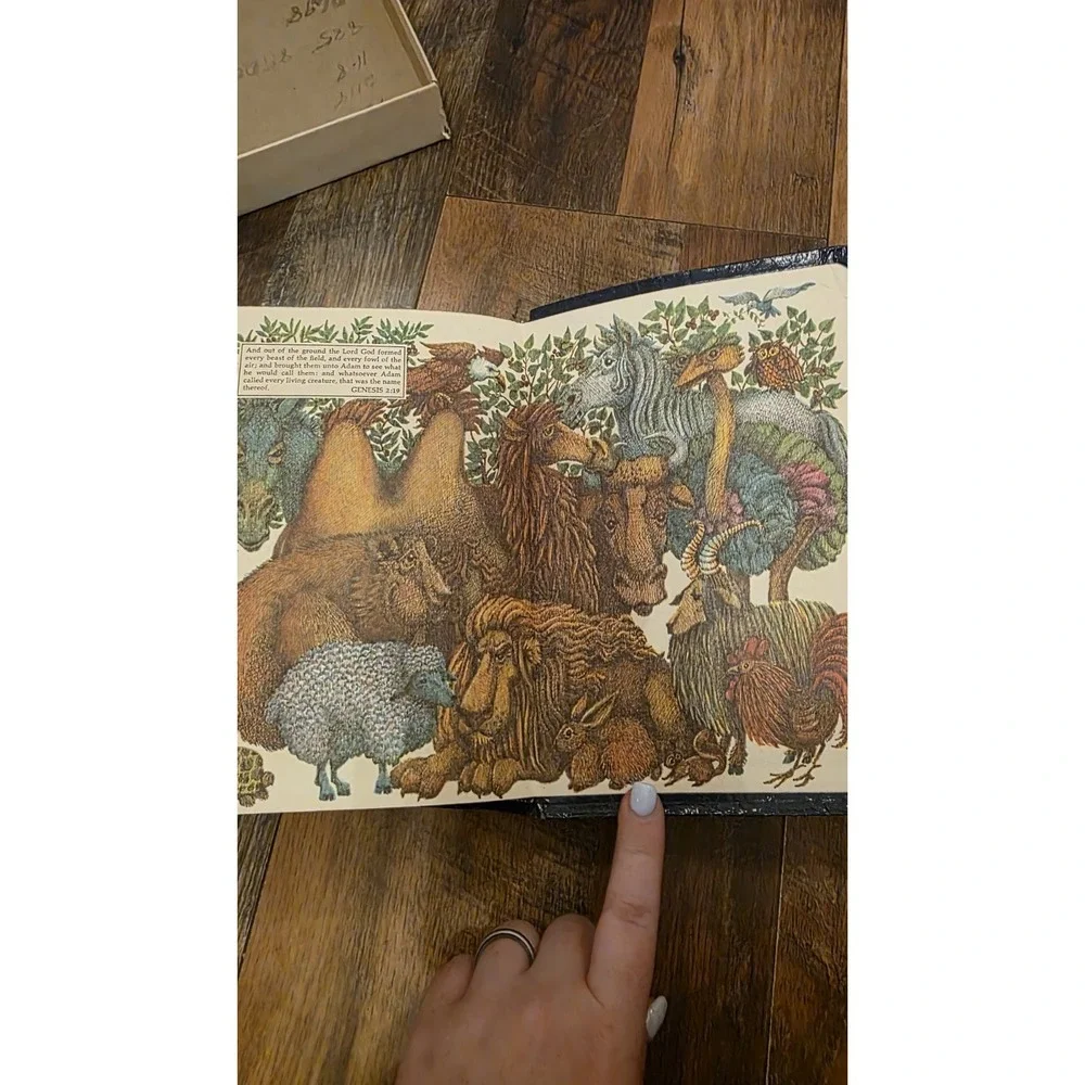 VINTAGE World Bible KJV Carousel Series‎ Red Letter Edition 265R